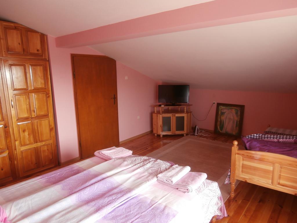 Apartments In House Silent Nature Sandanski Esterno foto