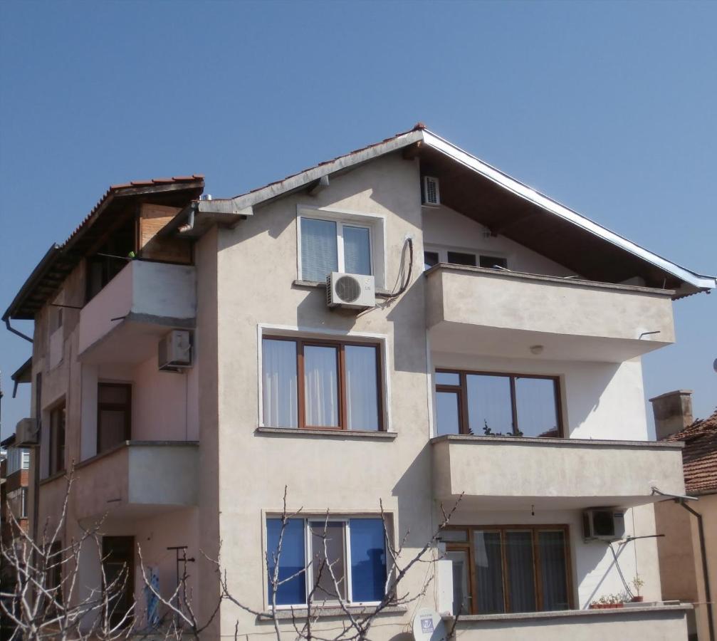 Apartments In House Silent Nature Sandanski Esterno foto